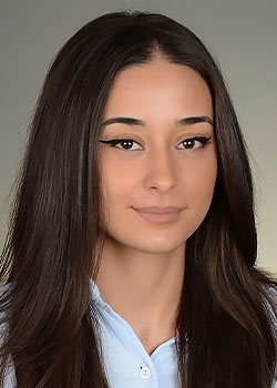 Esra Isik